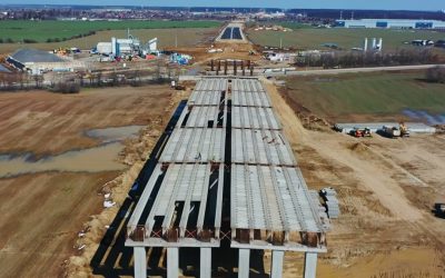 Autostrada A0: Primul tronson ar putea fi deschis circulației în această vară Lucrările la Lotul 1 al Autostrăzii A0 Nord, care înconjoară Bucureștiul, au avansat semnificativ, existând posibilitatea ca primul tronson să fie dat în folosință chiar în vara acestui an