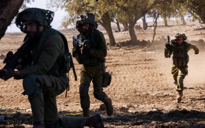 Opoziția israeliană avertizează asupra „dezastrului de securitate” Yair Lapid, liderul opoziției israeliene, a lansat joi un avertisment dur cu privire la starea armatei țării, acuzând guvernul lui Benjamin Netanyahu că conduce Israelul către un „dezastru de securitate”