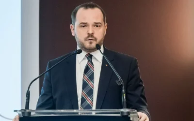 Ministrul Sănătății clarifică criteriile de performanță pentru medici: Ce presupune reorganizarea gărzilor Ministrul Sănătății, Alexandru Rogobete, a adus precizări importante cu privire la proiectul privind introducerea plății medicilor în funcție de criterii de performanță
