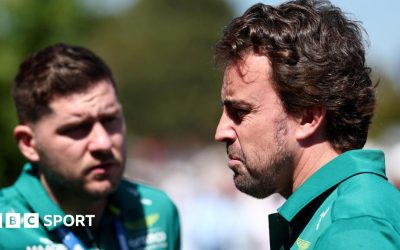 Newey, inginerul de legendă, dezvăluie problemele Honda și șansele lui Alonso Adrian Newey, celebrul inginer de design din Formula 1, a aruncat lumină asupra motivelor pentru care Honda, partenerul Aston Martin, se confruntă cu dificultăți în performanța motorului