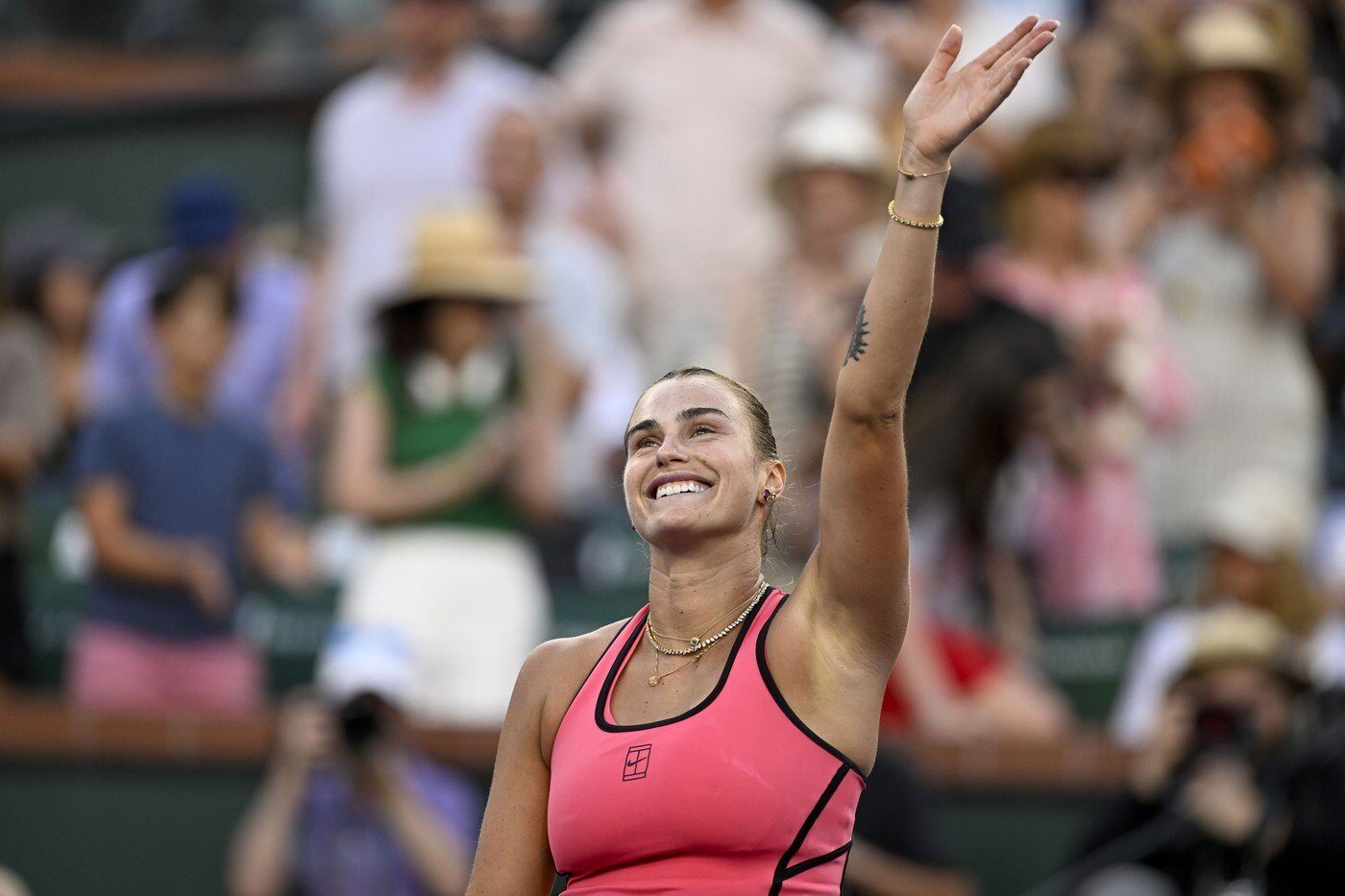 Sabalenka învinge la Indian Wells într-o finală epică cu Rybakina Aryna Sabalenka, liderul actual al clasamentului WTA, a triumfat la Indian Wells, adjudecându-și titlul după o finală dramatică împotriva Elenei Rybakina
