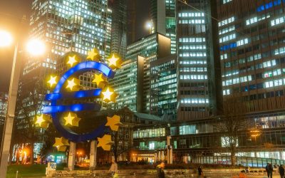 BCE: Fundamentele politicii monetare europene, stabile în ciuda conflictului din Orientul Mijlociu Olaf Sleijpen, membru în Consiliul guvernatorilor Băncii Centrale Europene (BCE) și guvernator al băncii centrale a Olandei, a declarat că, în ciuda conflictului din Orientul Mijlociu, nu sunt motive de schimbare majoră a politicii monetare a zonei euro