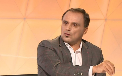 Panduru: FC Argeș, capabilă de titlu dacă menține ritmul FC Argeș a produs o surpriză majoră în prima etapă a play-off-ului Ligii 1, învingând Universitatea Craiova cu scorul de 1-0