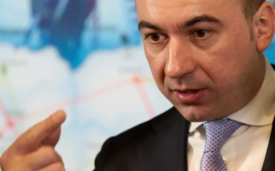 Este crucial să evităm rata de infectare cu două cifre