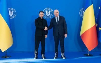 Bolojan și Zelenski au discutat la București despre consolidarea cooperării bilaterale Premierul României, Ilie Bolojan, și președintele Ucrainei, Volodimir Zelenski, s-au întâlnit la Palatul Victoria pentru a discuta despre aprofundarea Parteneriatului Strategic dintre cele două țări