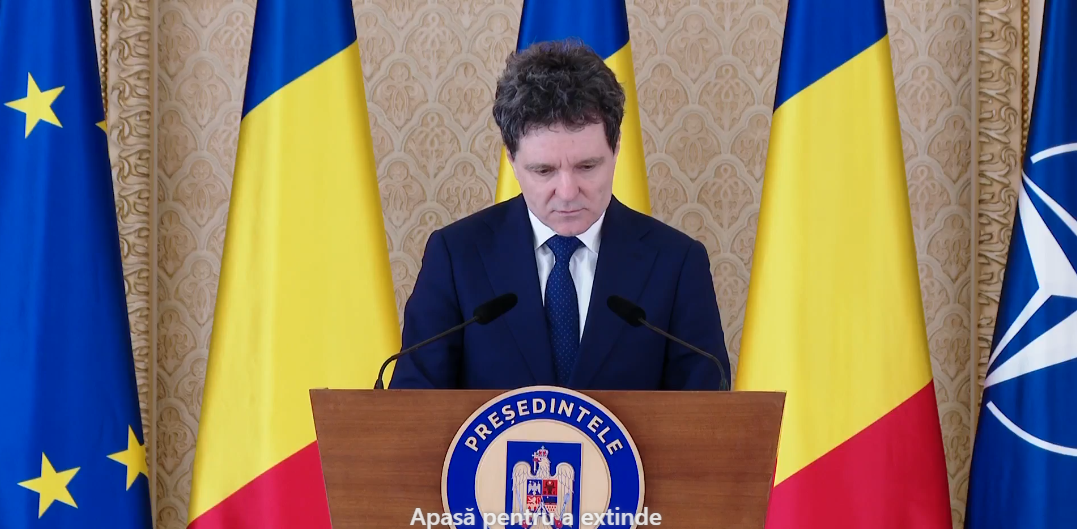 Delegație OMV Petrom, primită mâine la Cotroceni; directorul general al OMV avertizează asupra unei crize de combustibil în Europa O delegație a OMV Petrom va avea mâine o întâlnire cu președintele României, Nicușor Dan, la Palatul Cotroceni