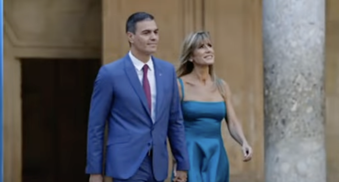 Răspuns dur de la Madrid după amenințările lui Trump Premierul spaniol Pedro Sánchez a reacționat ferm la amenințările fostului președinte american Donald Trump de a întrerupe relațiile comerciale cu Spania
