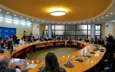 Câți bani primesc consilierii locali în 2026? Indemnizațiile consilierilor locali, plătite pentru participarea la ședințele consiliului și ale comisiilor de specialitate, variază considerabil în funcție de localitate