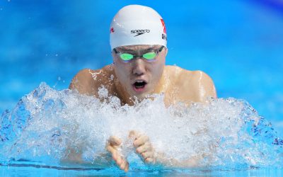 O tânără înotătoare chineză uimește lumea sportului și candidează la premiile laureus La doar 13 ani, Yu Zidi, o înotătoare chineză, a intrat în atenția întregii lumi sportive, după ce a reușit performanțe remarcabile