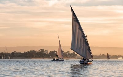 Turiștii români își adaptează planurile de vacanță în contextul tensiunilor din Orientul Mijlociu Românii nu renunță la vacanțe, dar sunt precauți în alegerea destinațiilor, în contextul conflictului din Orientul Mijlociu