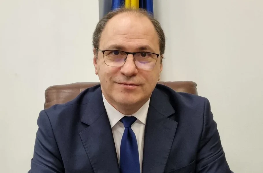 Mihai Dimian, noul ministru al Educației, numit de președintele Nicușor Dan Mihai Dimian, rectorul Universității „Ștefan cel Mare” din Suceava, a fost numit oficial ministru al Educației, marți, 3 martie 2026