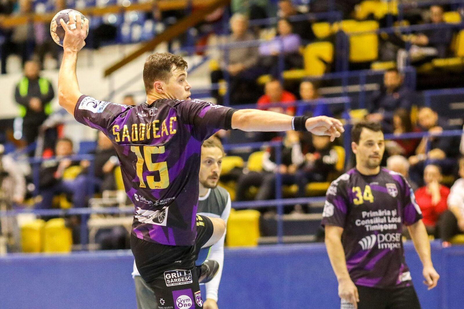 SCM Timișoara estimează costuri mai mici pentru Final Four-ul Cupei României la handbal Clubul SCM Timișoara, gazda turneului Final Four al Cupei României la handbal masculin, își exprimă optimismul cu privire la costurile evenimentului