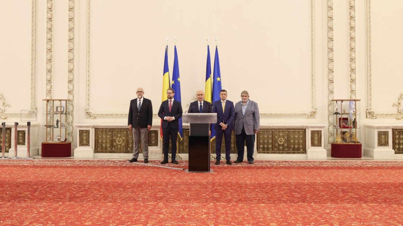 Proiectul de Buget pentru 2026, Blocat de Neînțelegeri în Coaliție Liderii coaliției de guvernare au stabilit ca proiectul de buget pentru anul 2026 să fie trimis Parlamentului săptămâna viitoare