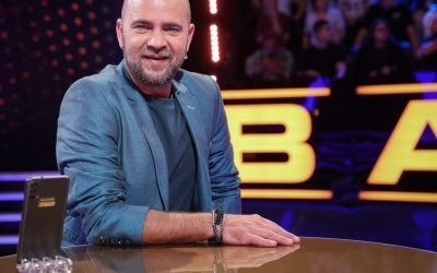 Cosmin Seleși, prezentatorul emisiunii „Batem palma” de la Pro TV, a ajuns de urgență la spital după ce a acuzat dureri neașteptate