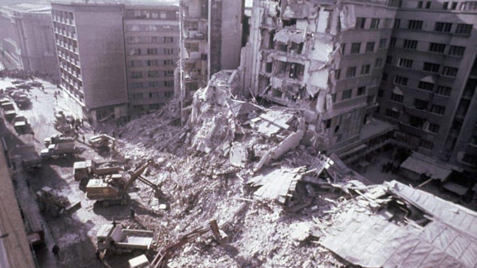 Amintiri sfâșietoare la 49 de ani de la cutremurul din ’77 La 4 martie 2024 se împlinesc 49 de ani de la cutremurul devastator care a zguduit România în 1977