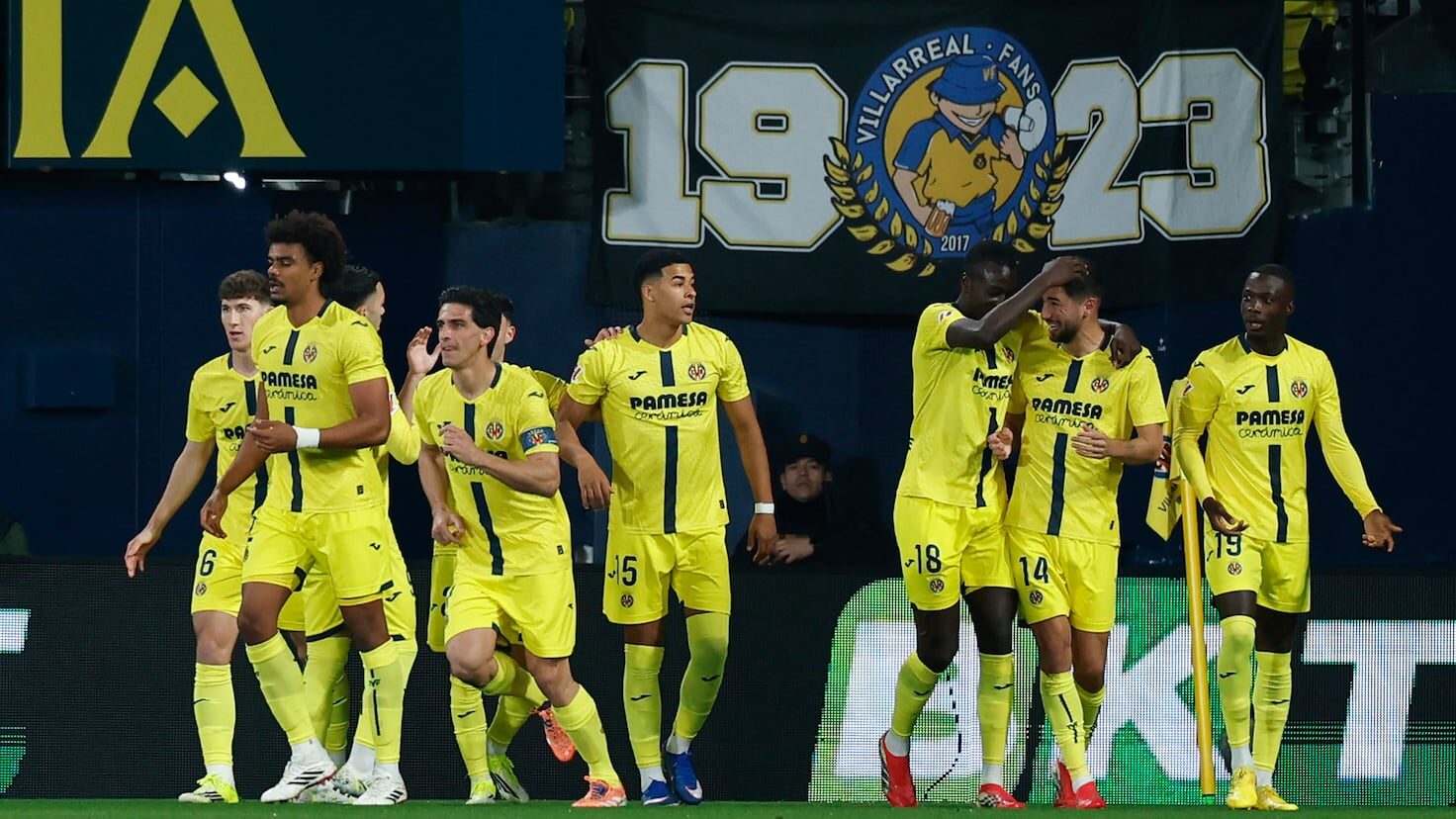 Villarreal, aproape de Champions League după o repriză de vis Villarreal a făcut un pas uriaș către calificarea în Liga Campionilor, după ce a învins categoric Real Sociedad cu 3-1 într-un meci spectaculos