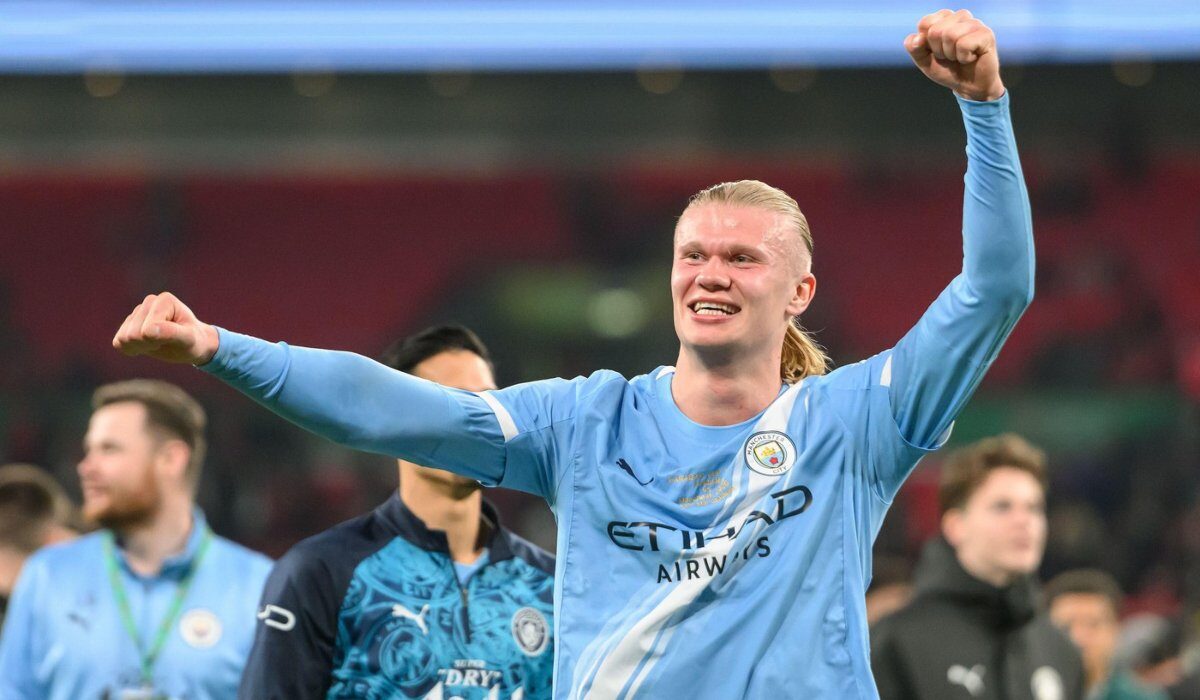 Erling Haaland, răsfățat cu o mașină de peste jumătate de milion de euro Manchester City, echipa antrenată de Pep Guardiola, se luptă cu Arsenal pentru titlul în Premier League
