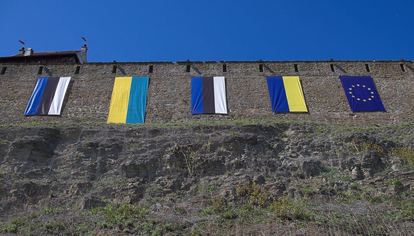Campionatul European de Scrimă se mută în Franța din cauza refuzului Estoniei de a primi sportivi ruși Campionatul European de Scrimă pentru seniori din 2026, inițial programat să se desfășoare la Tallinn, Estonia, a fost mutat în Franța