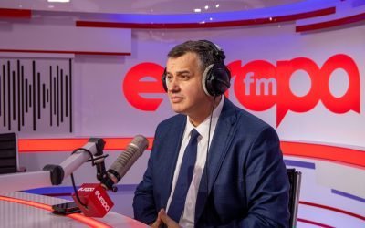 România, între garanțiile NATO și oferta nucleară franceză Lumea se confruntă cu multiple crize, iar România, membră NATO și partener strategic al SUA, se află într-o poziție geopolitică delicată