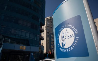 CSM acuză Guvernul de ignorare a crizei de personal din sistemul judiciar Secția de judecători a Consiliului Superior al Magistraturii (CSM) a solicitat Guvernului, pentru a treia oară în acest an, să ia măsuri urgente pentru a remedia criza de resurse umane din sistemul judiciar