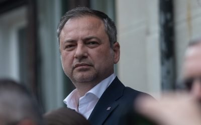 Motreanu acuză PSD de populism și blocaj în adoptarea bugetului Secretarul general al PNL, Dan Motreanu, a criticat dur liderii PSD, acuzându-i de populism și de blocarea adoptării bugetului național
