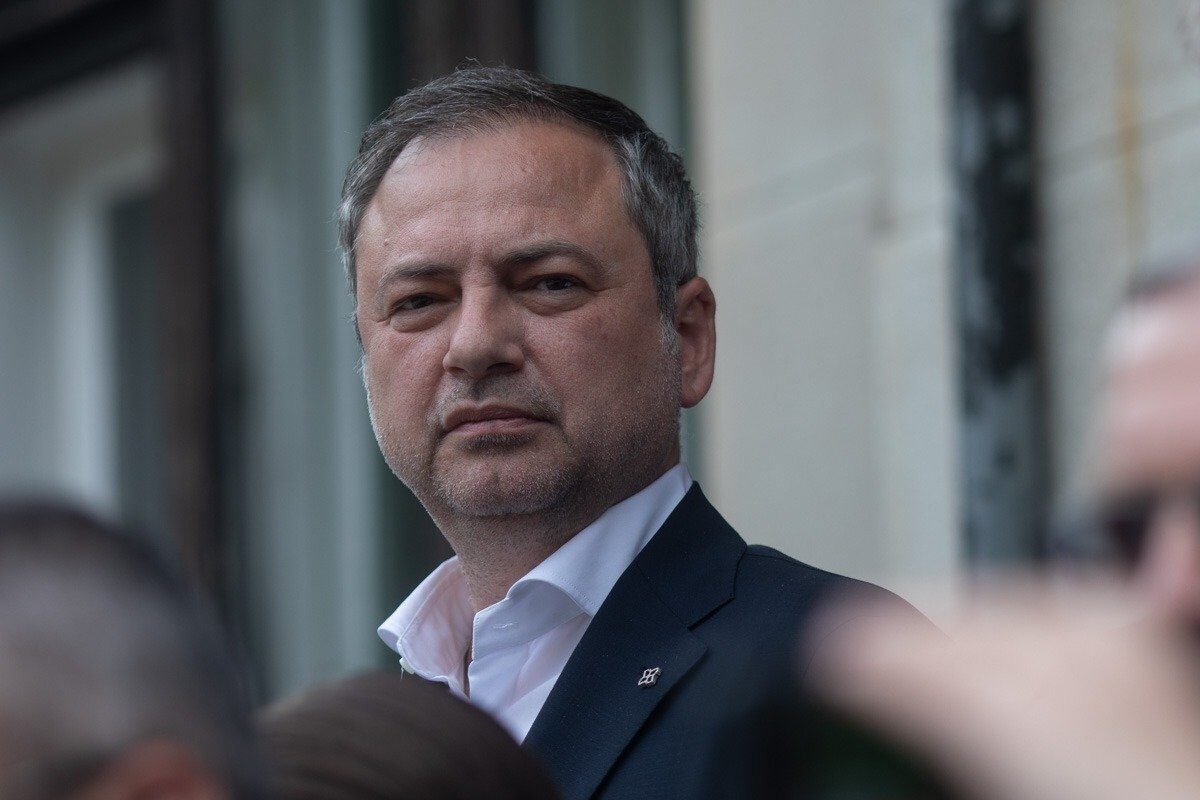 Motreanu acuză PSD de populism și blocaj în adoptarea bugetului Secretarul general al PNL, Dan Motreanu, a criticat dur liderii PSD, acuzându-i de populism și de blocarea adoptării bugetului național