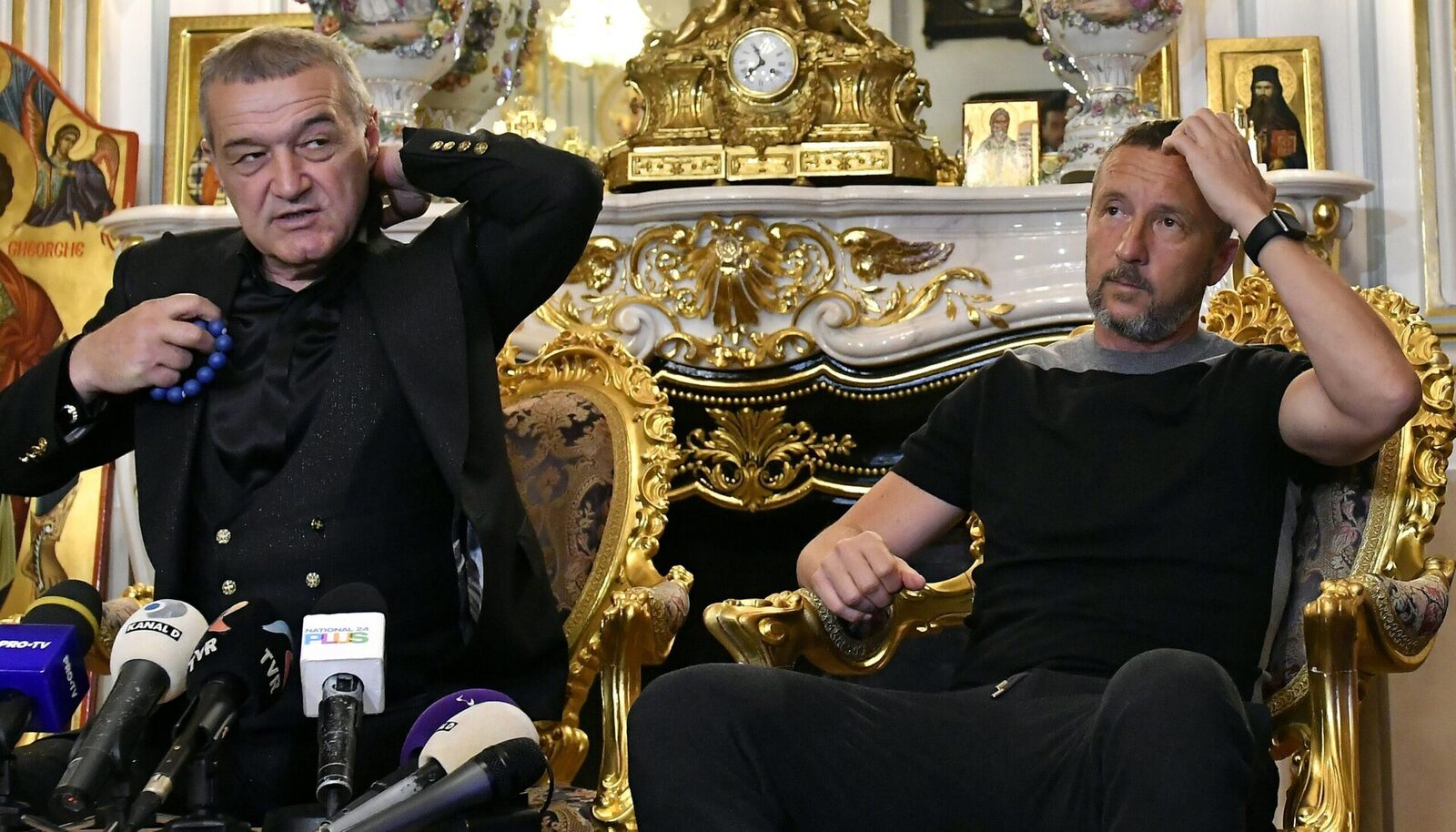 I-a transmis lui Becali să nu facă transferul
