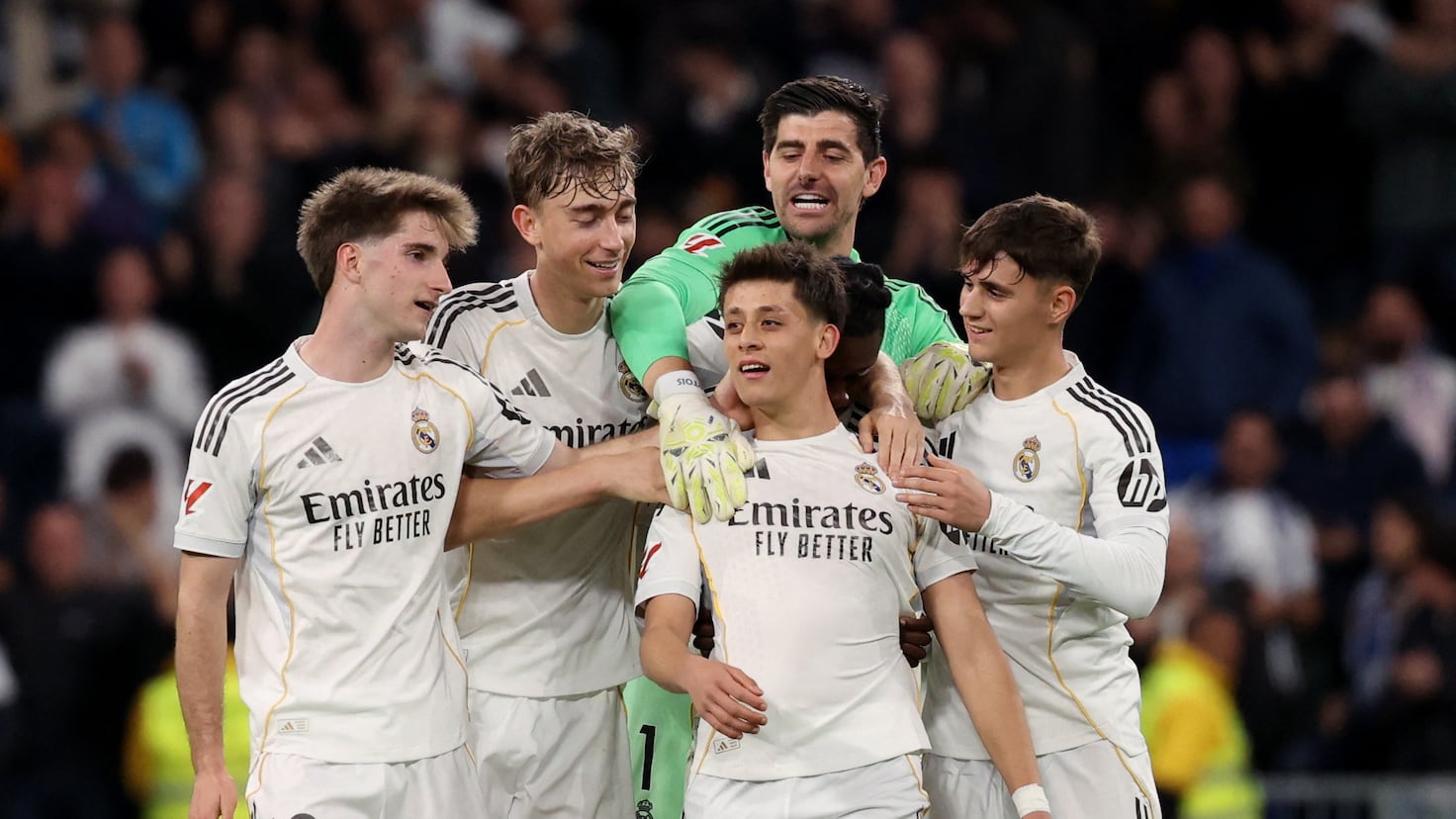 Valverde și Güler, eroii unei seri memorabile pentru Real Madrid Madridul a fost scena unei demonstrații de forță a lui Real, cu un meci în care Valverde a dominat, iar Güler a marcat un gol pentru istorie