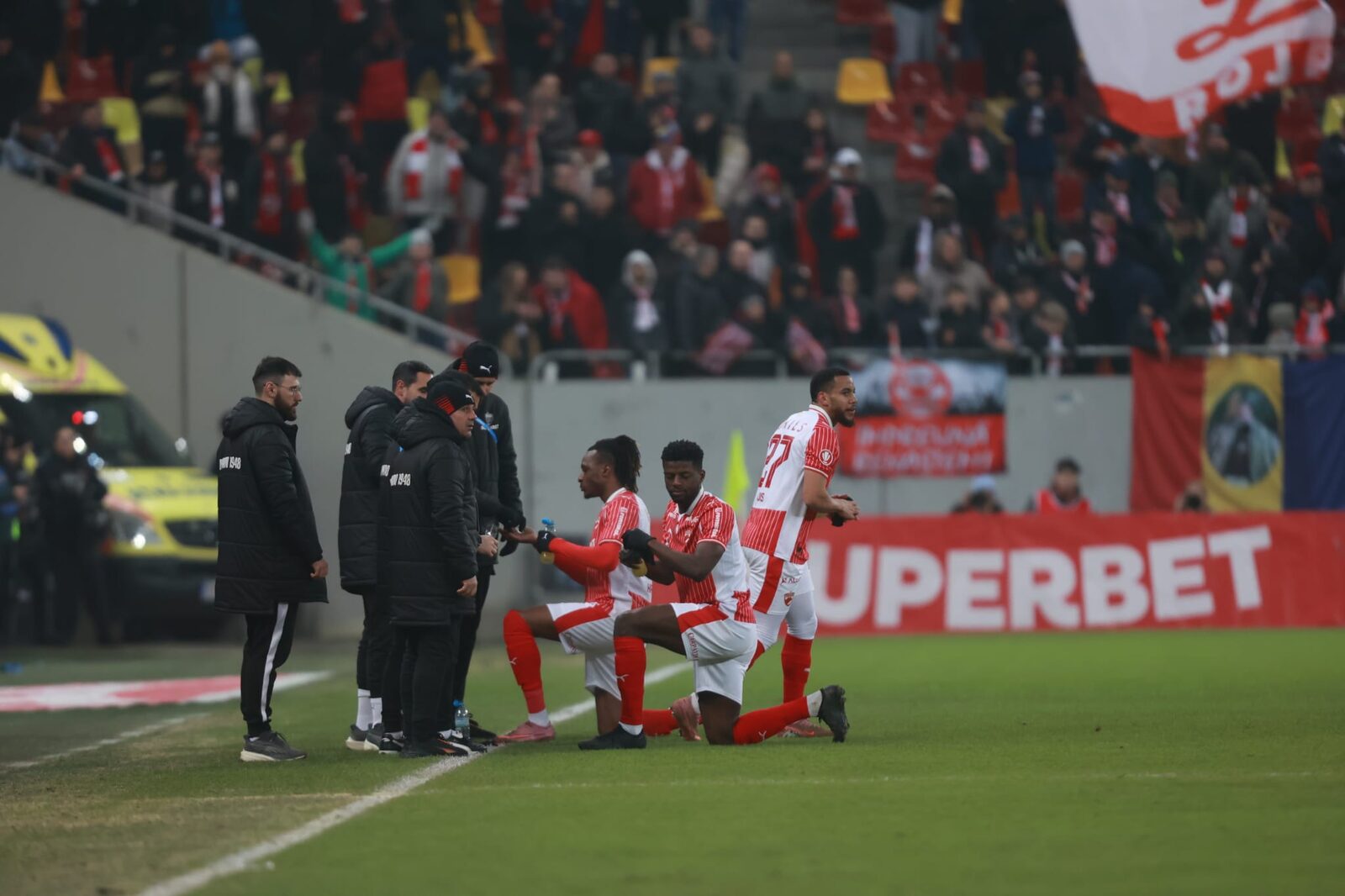 Un moment istoric în fotbalul românesc: meciul Dinamo – FC Argeș, oprit pentru respectarea Ramadanului Partida dintre Dinamo București și FC Argeș, disputată pe Arena Națională, a marcat un eveniment fără precedent în istoria fotbalului românesc