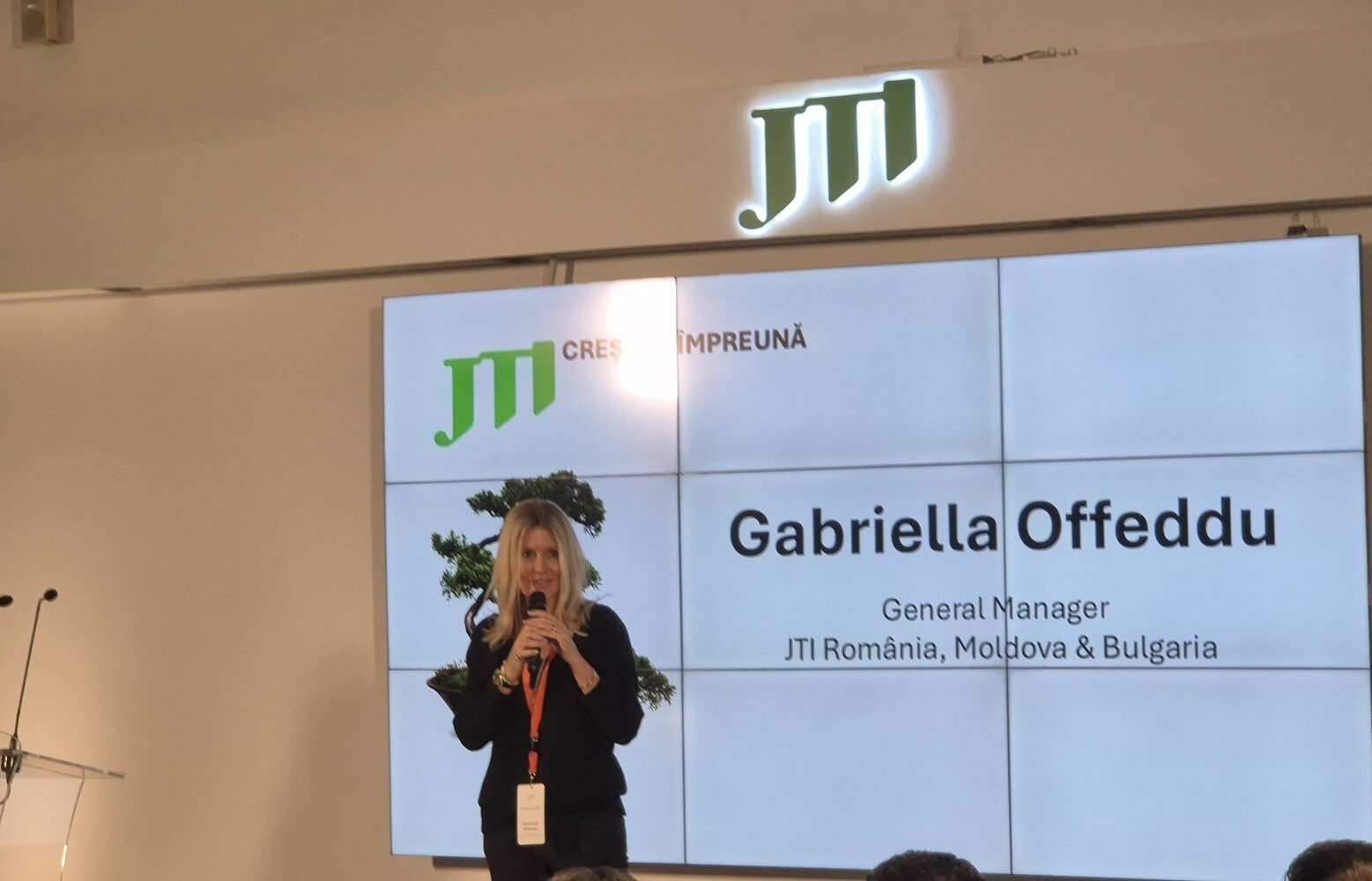 JTI investește 300 de milioane de euro într-o nouă fabrică în România Compania internațională JTI, producător de produse din tutun și nicotină, va investi 300 de milioane de euro într-o nouă fabrică în România, situată în Ștefăneștii de Jos, județul Ilfov