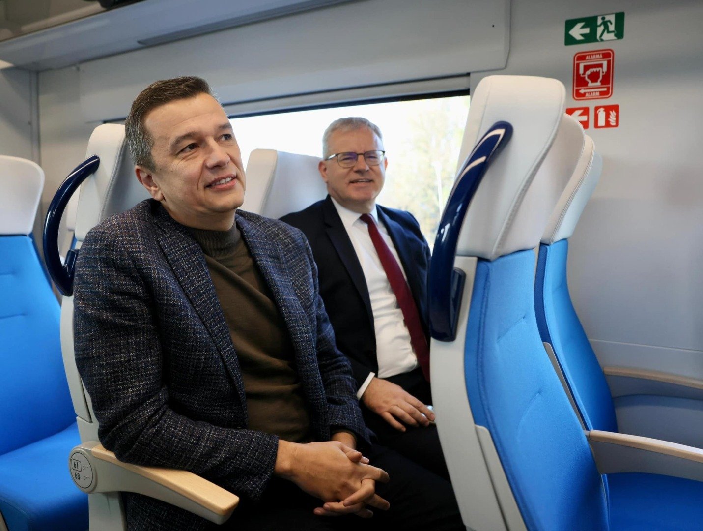 Grindeanu, la Bruxelles: Discuții despre viitorul guvernului și alianțe politice Sorin Grindeanu, președintele PSD, se află joi la Bruxelles pentru o serie de întâlniri politice de anvergură
