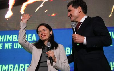 Nicușor Dan o numește „prima doamnă” pe partenera sa