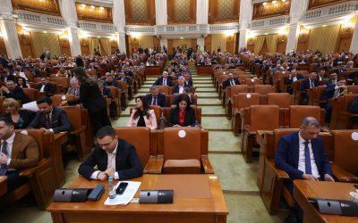 Amendament controversat în Parlament: 5.000 de euro pentru o asociație pro-viață Un amendament propus de un deputat AUR, prin care o asociație din Cluj urma să primească echivalentul a 5.000 de euro, a fost aprobat rapid prin pachetul de măsuri al puterii