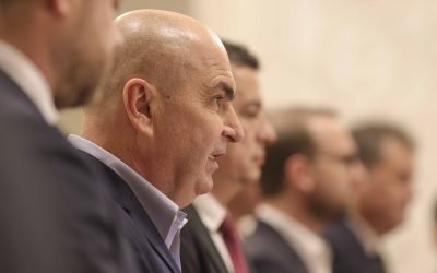 Coaliția de guvernare stabilește calendarul pentru bugetul pe 2026 Coaliția de guvernare a decis luni, în cadrul unei ședințe, să finalizeze bugetul pe anul 2026 în cadrul unei ședințe plenare programate pentru miercuri