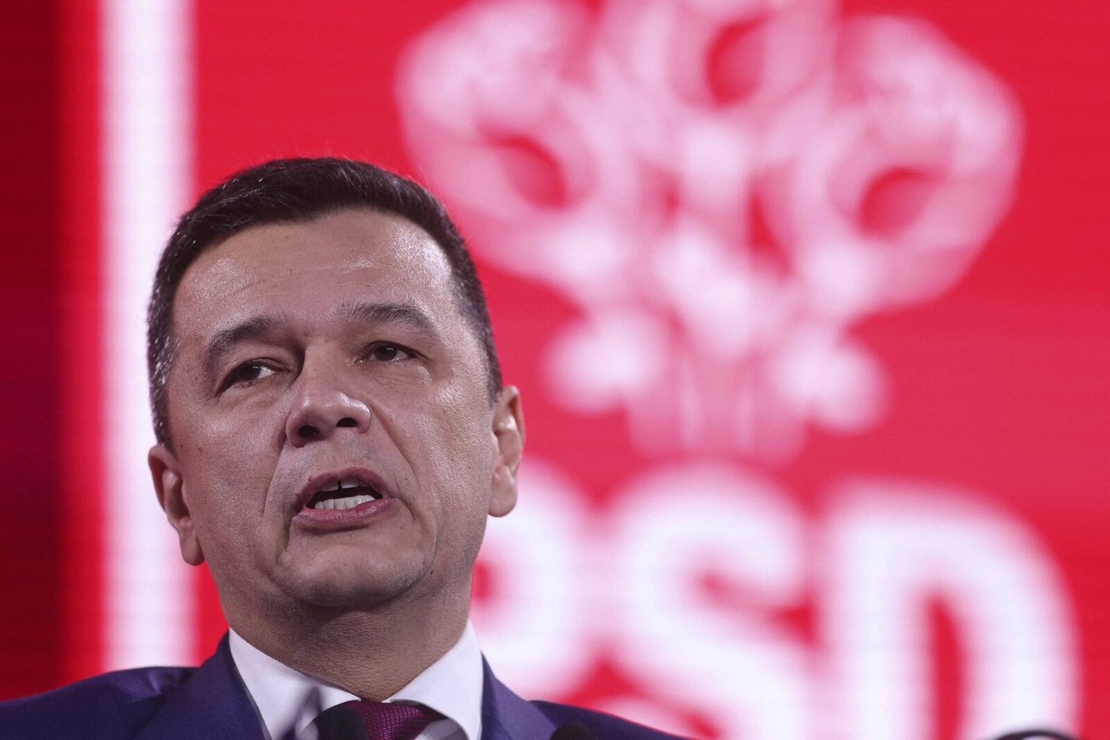 Primarul Buzăului, Constantin Toma, critică dur consultarea internă a PSD privind guvernarea Primarul municipiului Buzău, Constantin Toma, membru marcant al Partidului Social Democrat (PSD), a criticat dur consultarea internă a partidului privind rămânerea la guvernare, catalogând-o drept o „idee proastă”