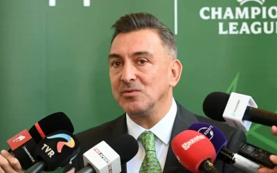 Tănase, atac la analiștii tv după ce fcsb ratează play-off-ul Florin Tănase, căpitanul FCSB, a criticat dur analiștii tv după ce echipa sa a ratat play-off-ul, în urma înfrângerii cu UTA Arad, scor 2-4