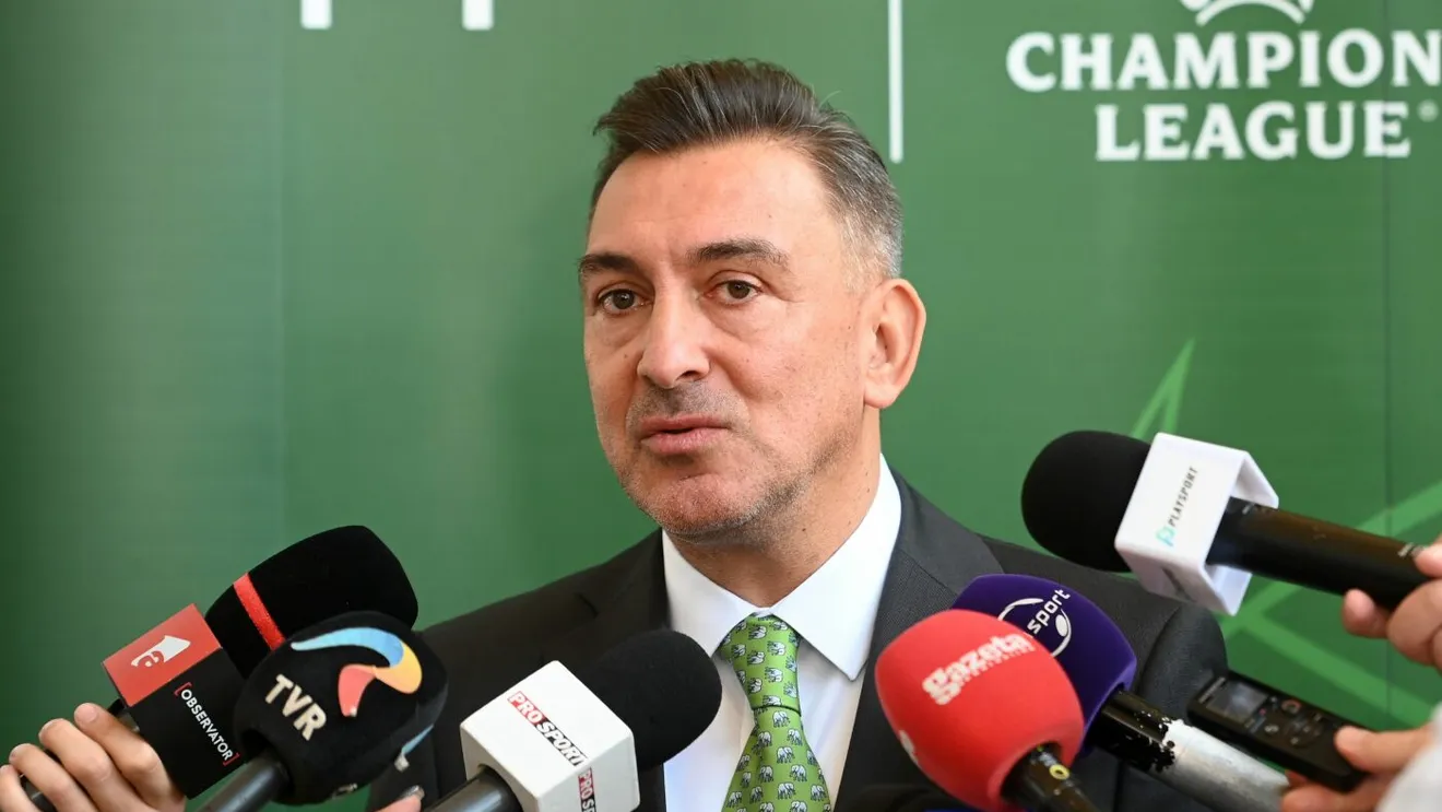 Tănase, atac la analiștii tv după ce fcsb ratează play-off-ul Florin Tănase, căpitanul FCSB, a criticat dur analiștii tv după ce echipa sa a ratat play-off-ul, în urma înfrângerii cu UTA Arad, scor 2-4