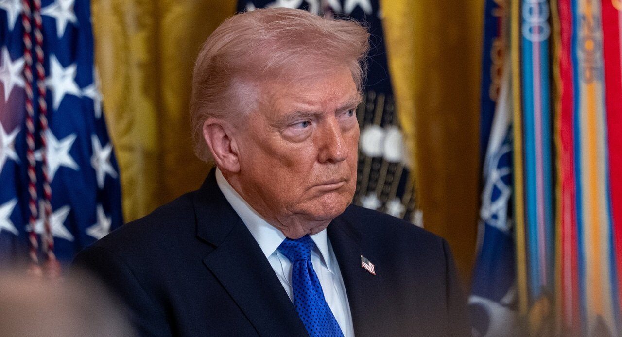 Trump decide ce se întâmplă cu agenții ICE în timpul Cupei Mondiale, pe fondul tensiunilor cu Iranul Administrația americană a decis că agenții ICE (Immigration and Customs Enforcement) nu vor efectua operațiuni speciale în timpul Cupei Mondiale de fotbal, care va fi co-organizată de Statele Unite în această vară