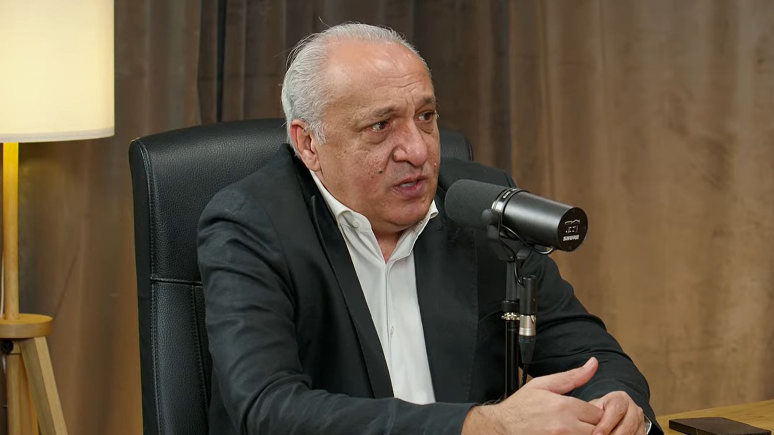 Jocurile de noroc, de la afacere la siguranță națională: Ce măsuri ia statul Subiectul jocurilor de noroc a depășit de mult granițele economiei, transformându-se într-o problemă de siguranță națională și sănătate publică