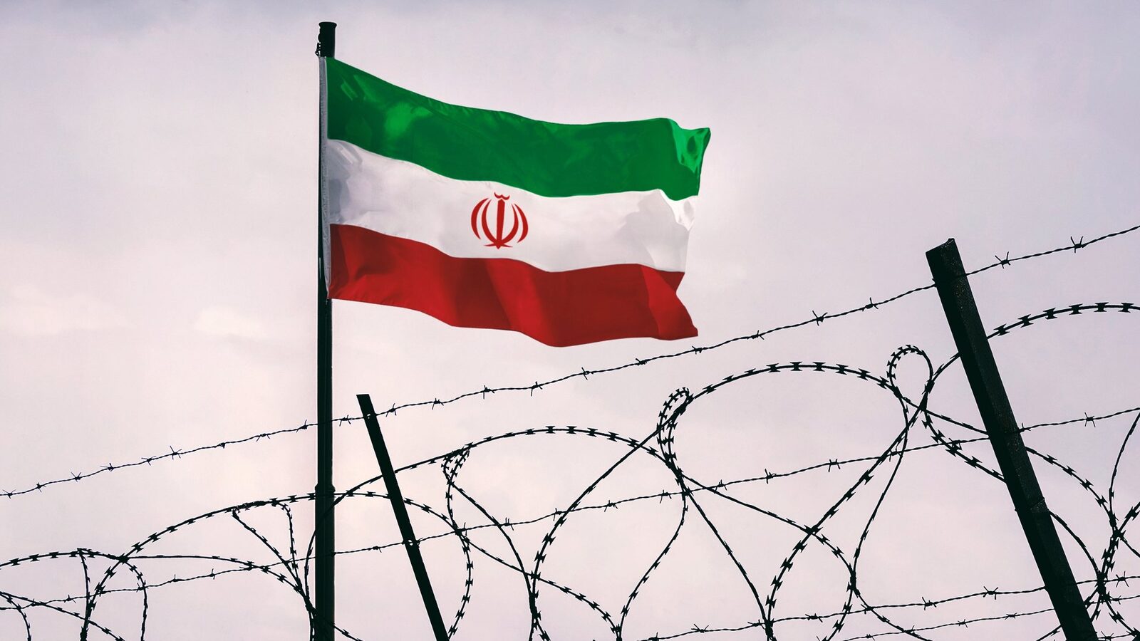 SUA părăsesc Ierusalim, Marea Britanie retrage ambasada din Teheran. Alarmă de război? (67 caractere)