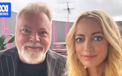 Jackie „O” Henderson, vedeta radio, renunță la emisiunea de succes și își încheie parteneriatul de 25 de ani cu Kyle Sandilands Jackie „O” Henderson, co-prezentatoare a emisiunii radiofonice de succes „The Kyle and Jackie O Show” de la KIIS FM, a decis să părăsească postul, punând capăt unei colaborări de 25 de ani cu controversatul Kyle Sandilands