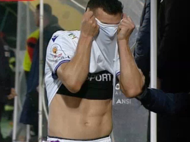 Marius Suller, pe banca lui Dinamo în Cupa României Marius Suller, „secundul” lui Bogdan Andone, a fost cel care a condus echipa Dinamo de pe margine în meciul din Cupa României împotriva celor de la Metalul Buzău