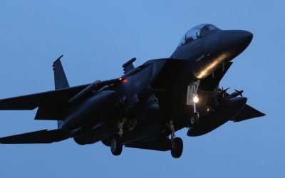 F-15 Eagle, avionul de vânătoare din Războiul Rece încă activ în secolul XXI Proiectat pentru a domina cerul, McDonnell Douglas F-15 Eagle a fost conceput în plină epocă a Războiului Rece