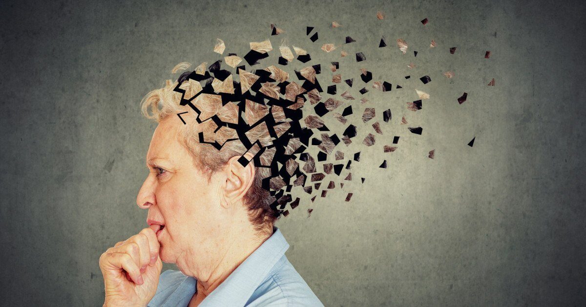 Alzheimer: Progresie accelerată la femei, legătura cu o proteină asociată cu Parkinson Cercetătorii de la Mayo Clinic au descoperit că modificările cerebrale asociate bolii Alzheimer progresează de până la 20 de ori mai rapid la femei, comparativ cu bărbații