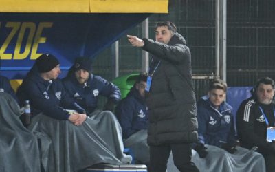 Rapid București a învins Unirea Slobozia în deplasare Rapid București a învins Unirea Slobozia cu scorul de 2-1 într-un meci disputat în deplasare, în cadrul SuperLigii