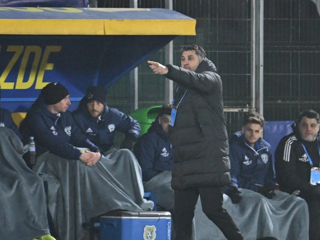 Rapid București a învins Unirea Slobozia în deplasare Rapid București a învins Unirea Slobozia cu scorul de 2-1 într-un meci disputat în deplasare, în cadrul SuperLigii