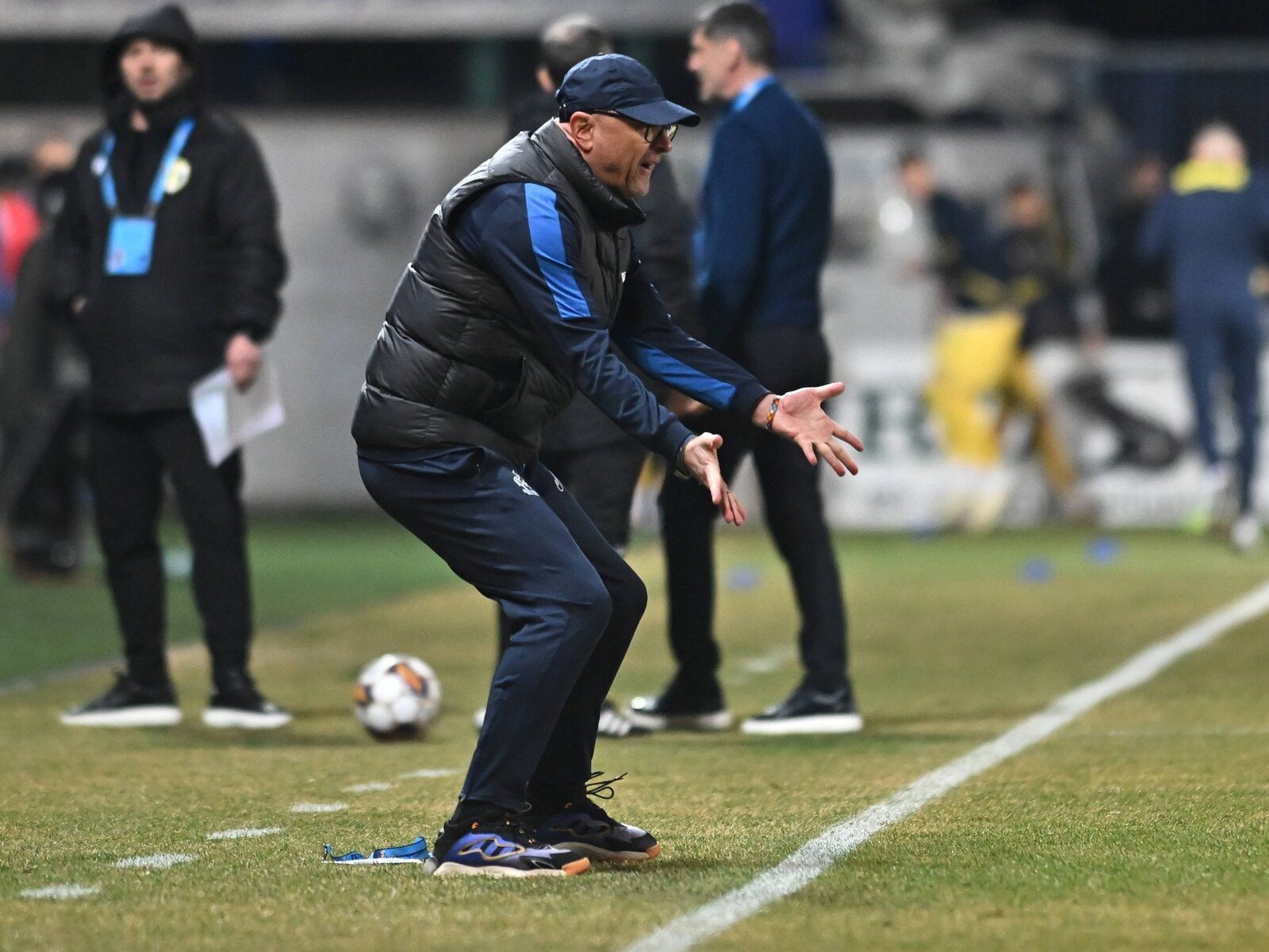 Grozavu, demis de la conducerea tehnică a FC Botoșani