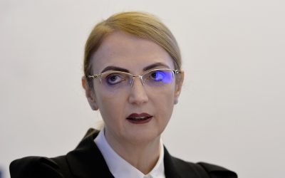 Judecătorii din dosarul de corupție Digi-Mitică Dragomir au obținut recuzarea completului de judecată format din magistrații Aida Popa, Simona Cârnaru și Oana Burnel