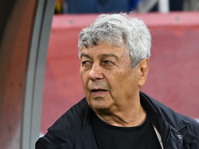 Lucescu revine pe stadion în 2026, la un meci din SuperLiga