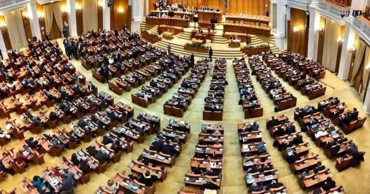 Blocaj politic în Parlament: Numirea Avocatului Poporului, amânată Ședința comună a Parlamentului, programată marți, pentru numirea Avocatului Poporului și a unor membri în conducerea CNCD și la Curtea de Conturi, a fost amânată